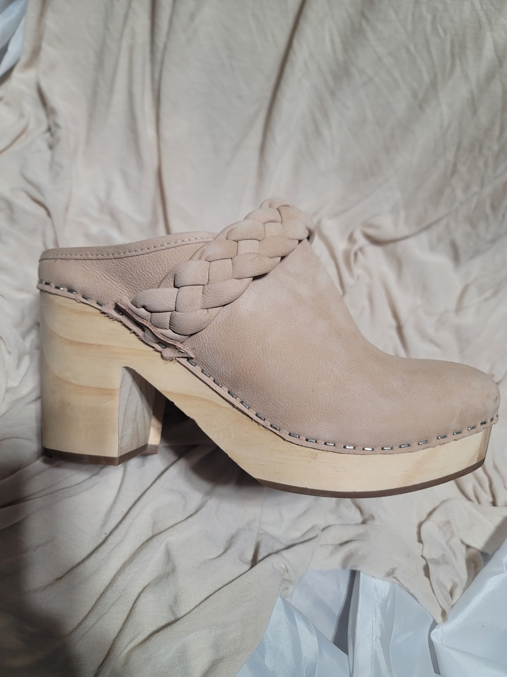 Dolce Vita Braided Leather Platform Clogs Nude Beige Suede Wood Heel EUC 8.5 - Picture 3 of 13